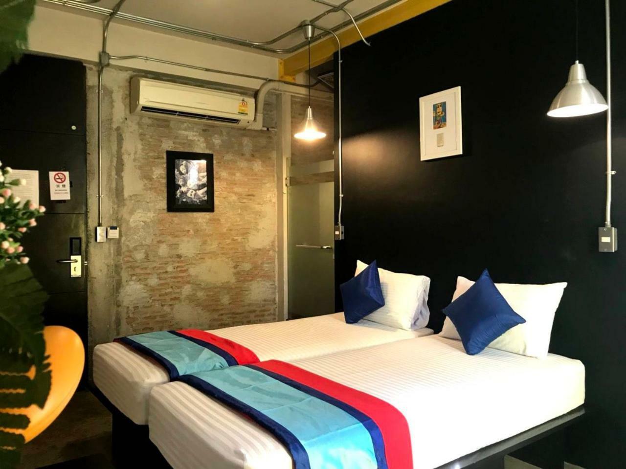 בנגקוק Silom Art Hostel מראה חיצוני תמונה