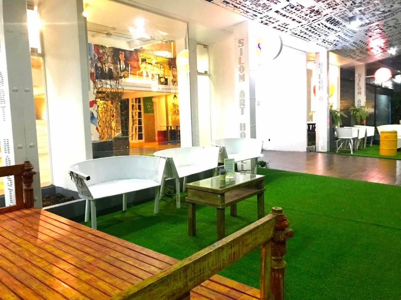 בנגקוק Silom Art Hostel מראה חיצוני תמונה